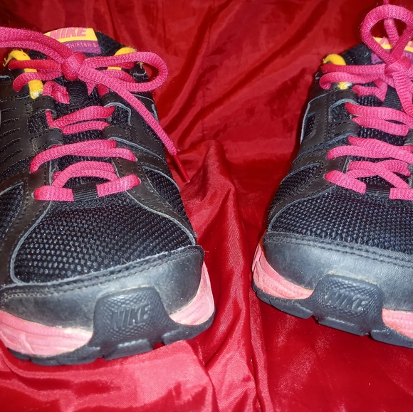 NIKE DOWN SHIFTER 5 WOMEN'S RUNNING SHOES SIZE 6.5 - Picture 6 of 8